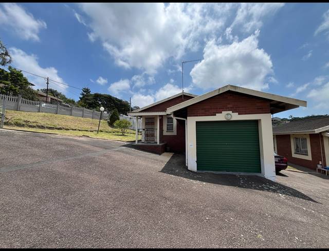 2 BEDROOM SIMPLEX FOR SALE IN ESCOMBE